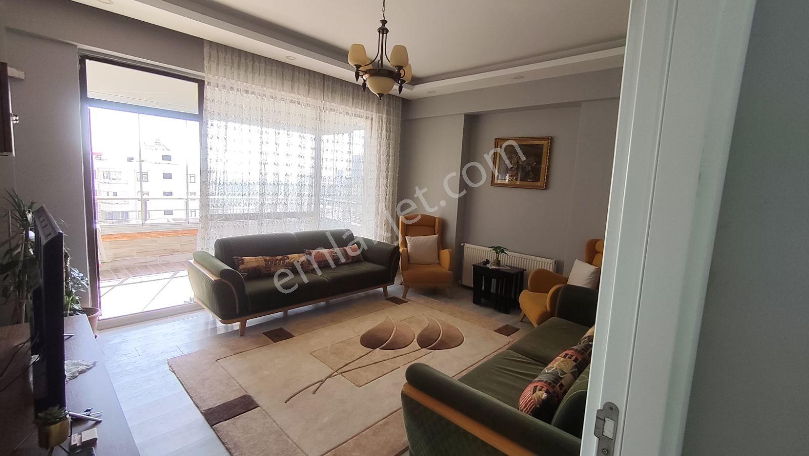 Güzelşehir Orman Müd. Aşağısı 5 Odalı Bakımlı Satılık Daire — fotoğraf 2