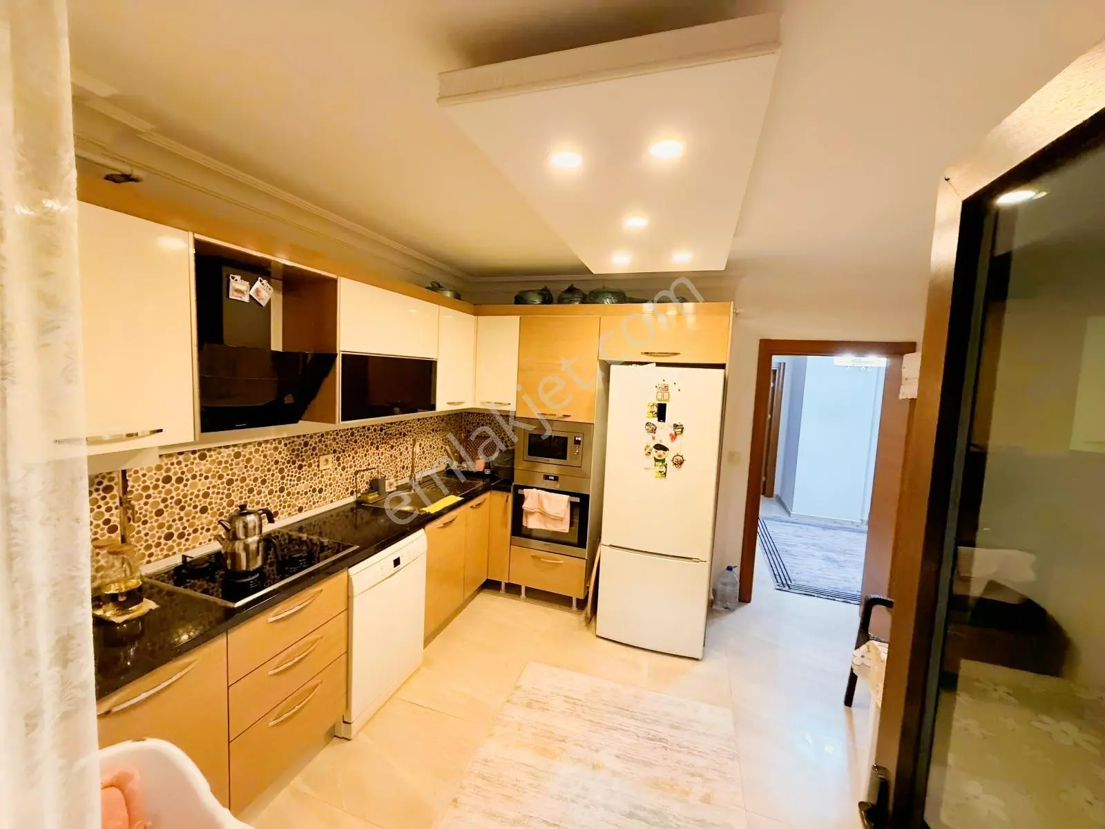 Remax Anka Güvencesiyle Eşyalı Satılık 3+1 Sadece Mükemmel !!! — fotoğraf 6