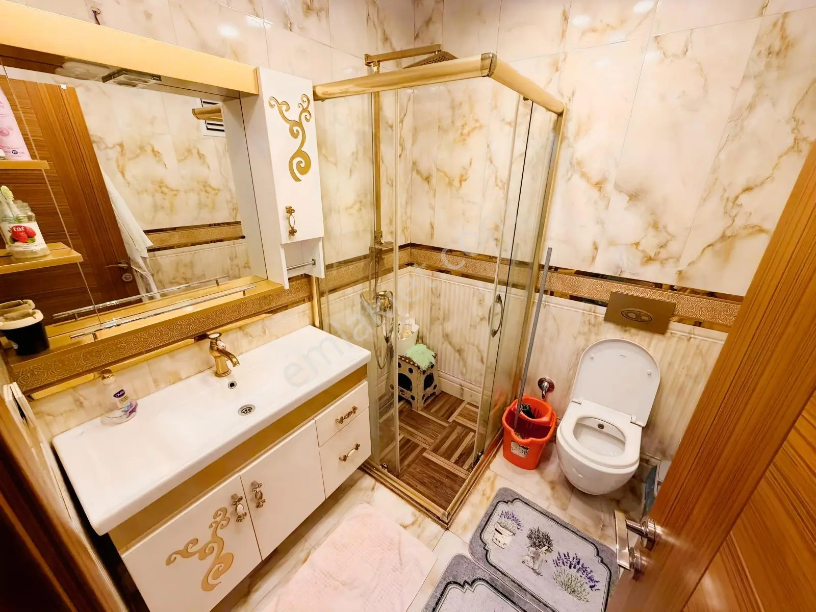 Remax Anka Güvencesiyle Eşyalı Satılık 3+1 Sadece Mükemmel !!! — fotoğraf 27