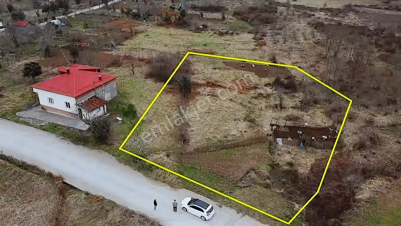 Mabel 'den 4 Kat Konut İmarlı Köşe Başı Parsel — fotoğraf 8
