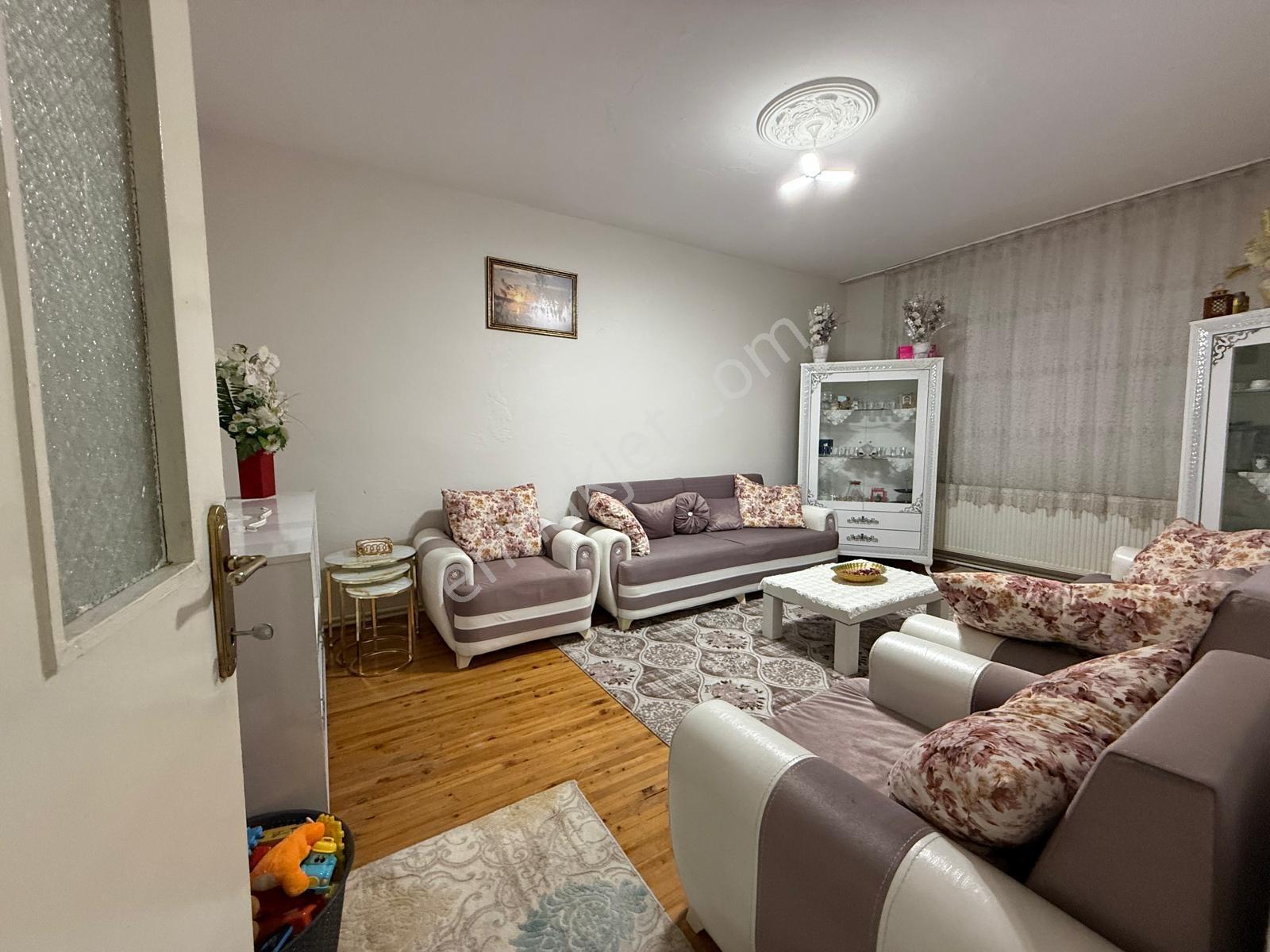 Binkonutlar Mah. Safahat Cad. Üzerinde Satılık 3+1 Daire — fotoğraf 5