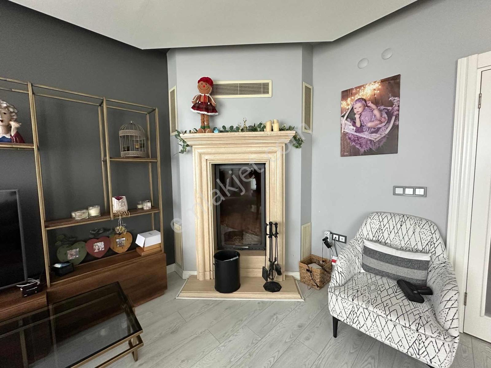 Cb Mark'tan 5+1 Satılık Site İçi Özel Tasarım Triplex Villa — fotoğraf 8