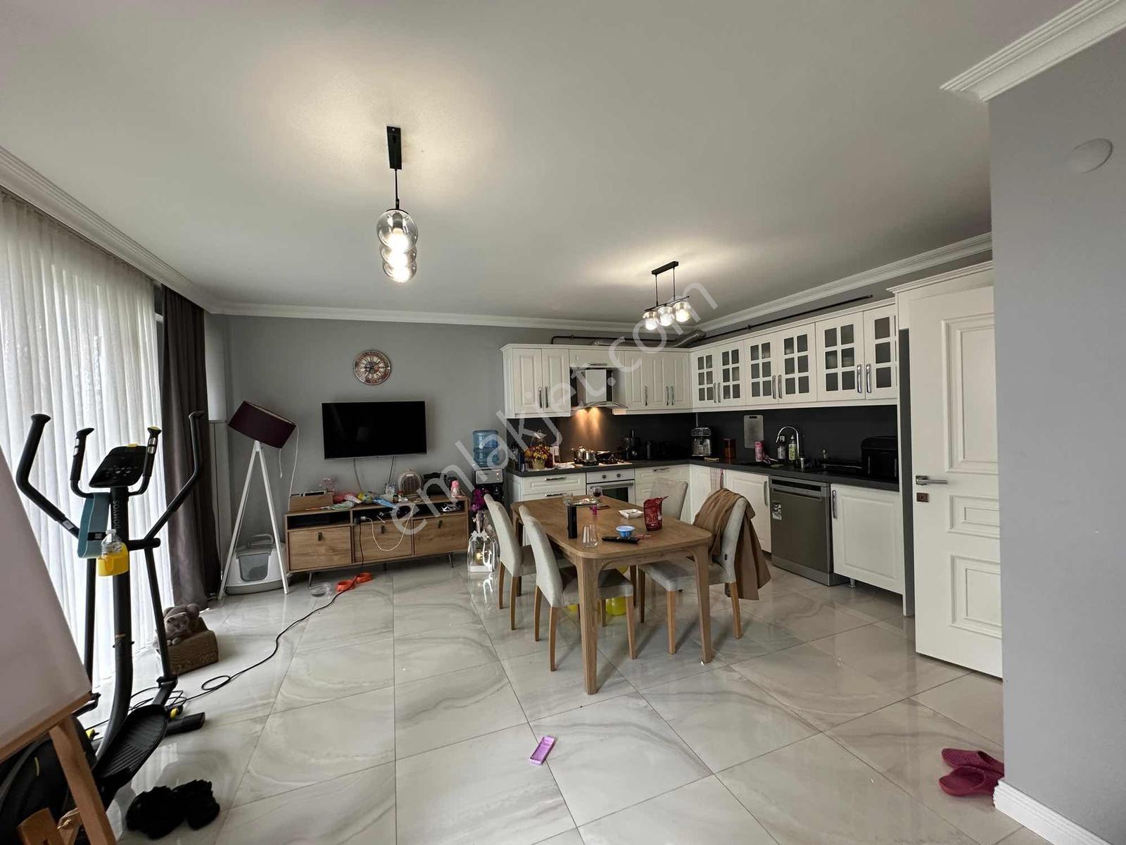 Cb Mark'tan 5+1 Satılık Site İçi Özel Tasarım Triplex Villa — fotoğraf 10
