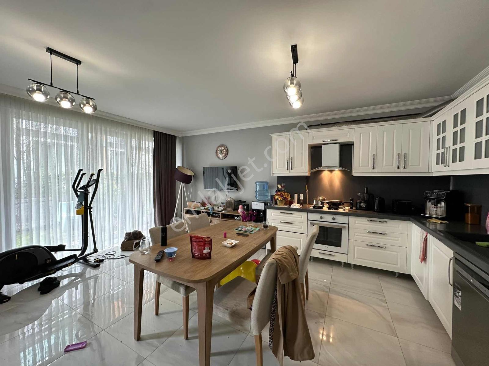 Cb Mark'tan 5+1 Satılık Site İçi Özel Tasarım Triplex Villa — fotoğraf 12