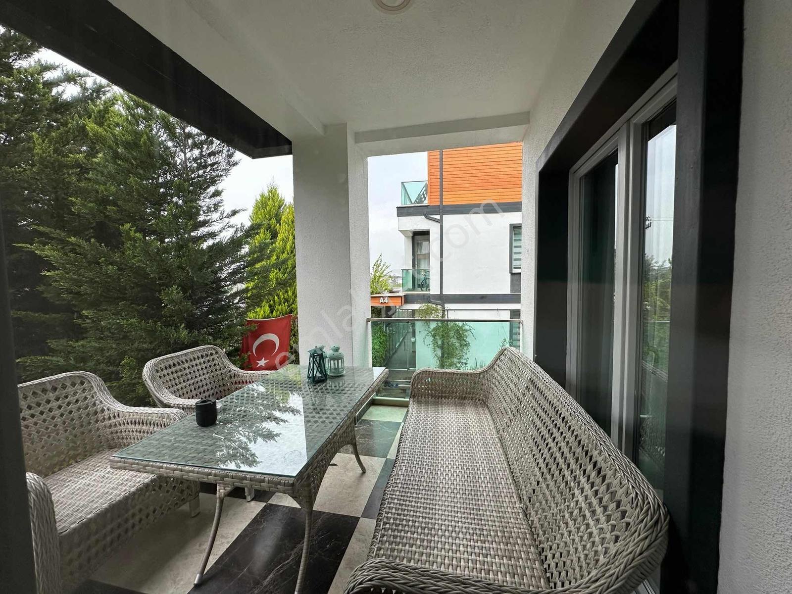Cb Mark'tan 5+1 Satılık Site İçi Özel Tasarım Triplex Villa — fotoğraf 18