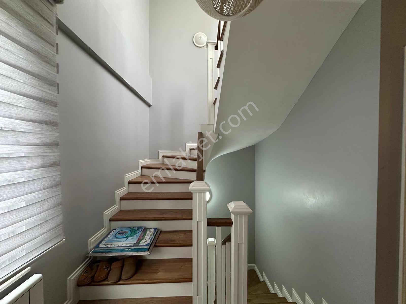 Cb Mark'tan 5+1 Satılık Site İçi Özel Tasarım Triplex Villa — fotoğraf 22