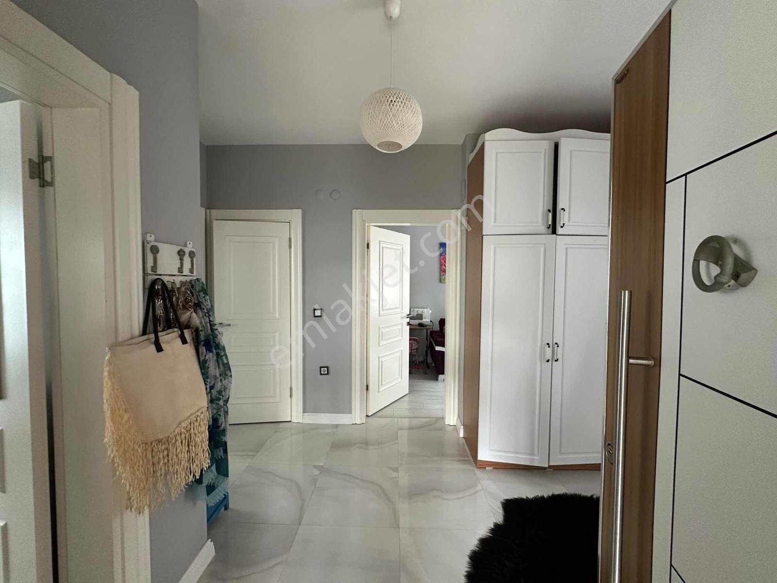 Cb Mark'tan 5+1 Satılık Site İçi Özel Tasarım Triplex Villa — fotoğraf 39