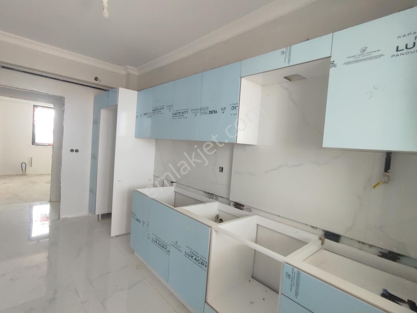 İlke Emlaktan Cumhuriyet Mah.110m²net 1.sınıf Mutfaklı Lüks 3+1 — fotoğraf 10