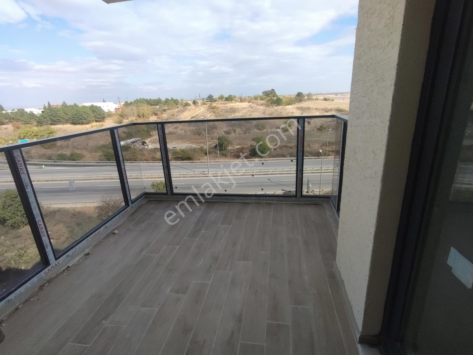 İlke Emlaktan Cumhuriyet Mah.110m²net 1.sınıf Mutfaklı Lüks 3+1 — fotoğraf 12