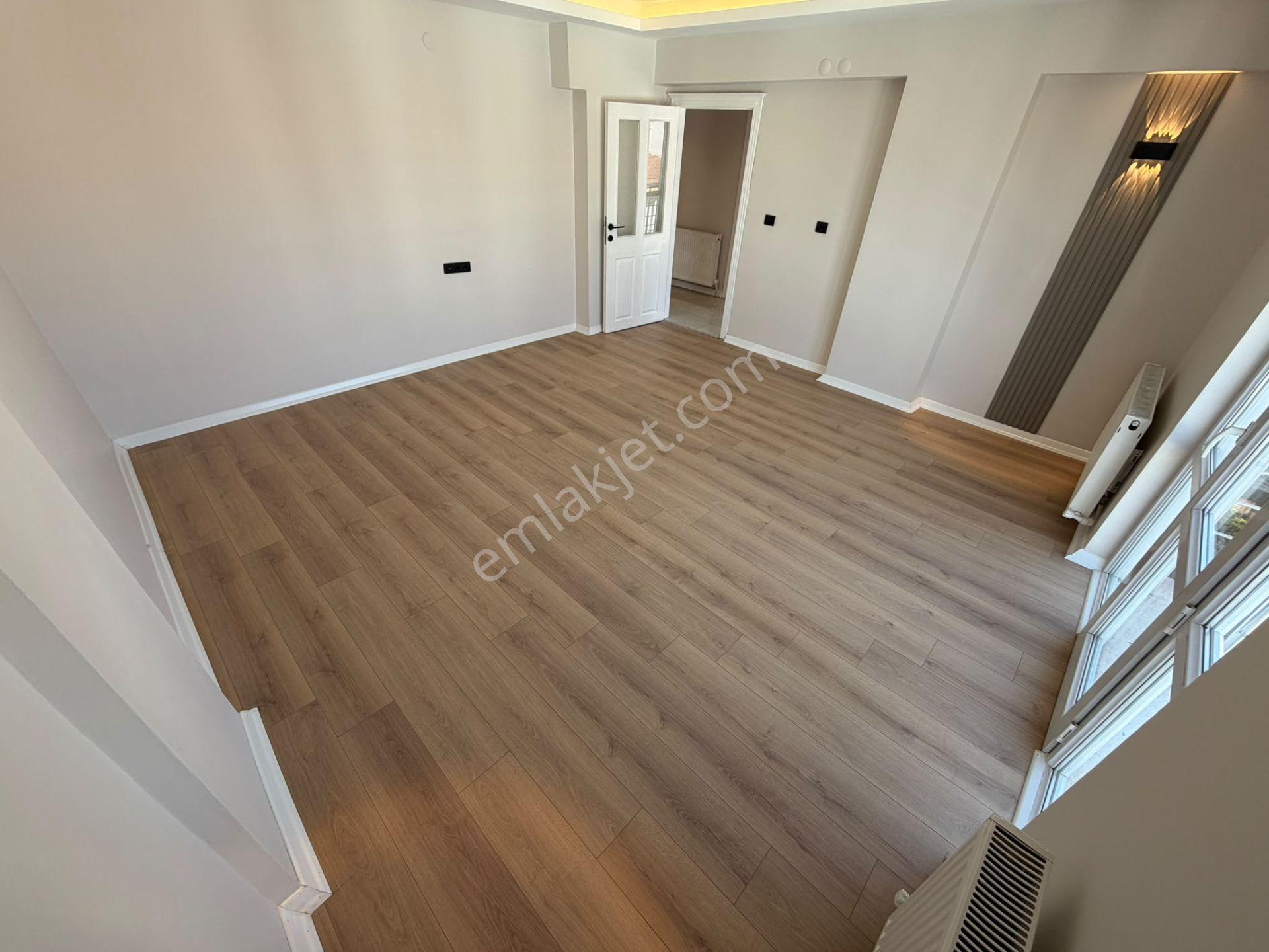 !hayal'den Asansörlü Çift Balkonlu 3+1 Urta Lüx Yapıda Daire! — fotoğraf 12