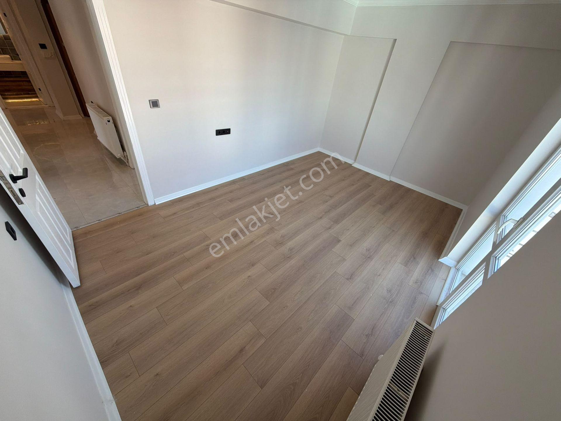 !hayal'den Asansörlü Çift Balkonlu 3+1 Urta Lüx Yapıda Daire! — fotoğraf 17