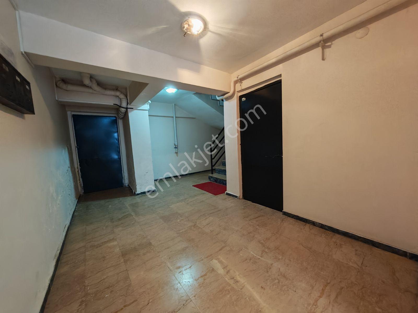 Rw Lıfe// Ömerağa Mah. Köşe Bina Ara Kat 2+1 Satılık Daire — fotoğraf 4