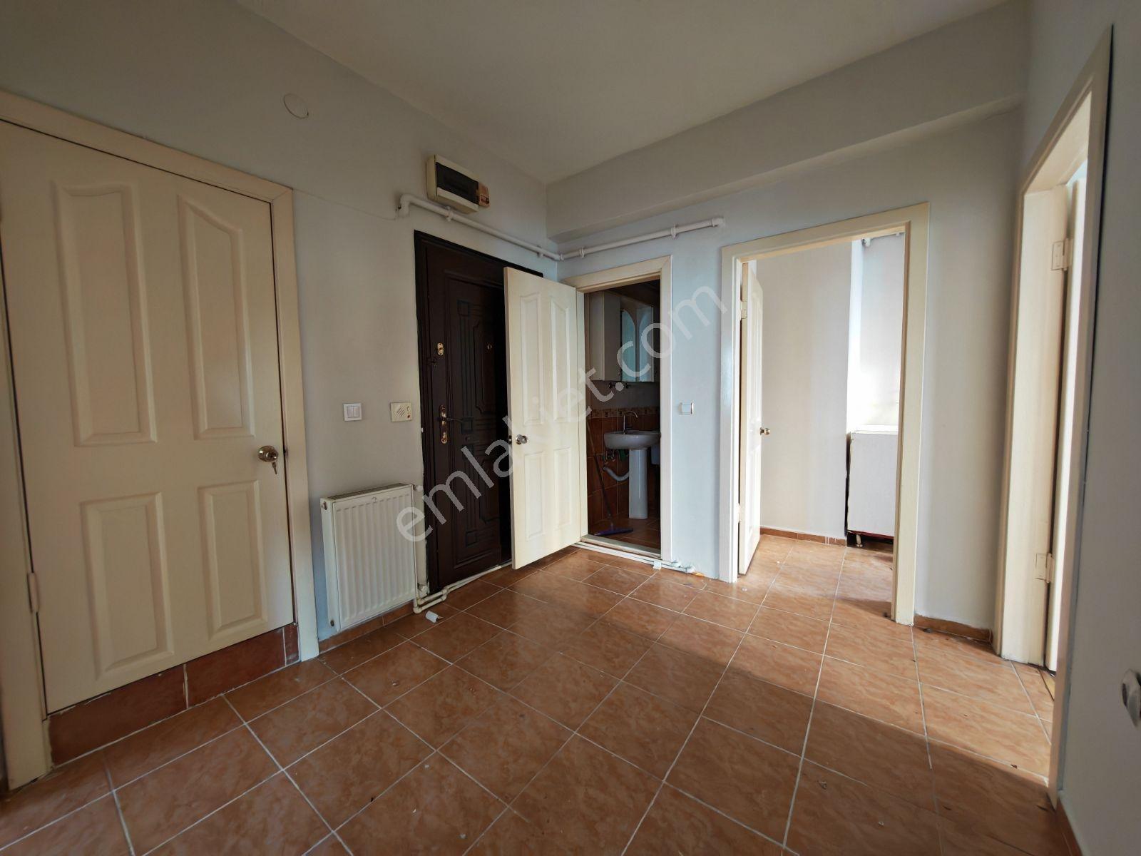 Rw Lıfe// Ömerağa Mah. Köşe Bina Ara Kat 2+1 Satılık Daire — fotoğraf 31
