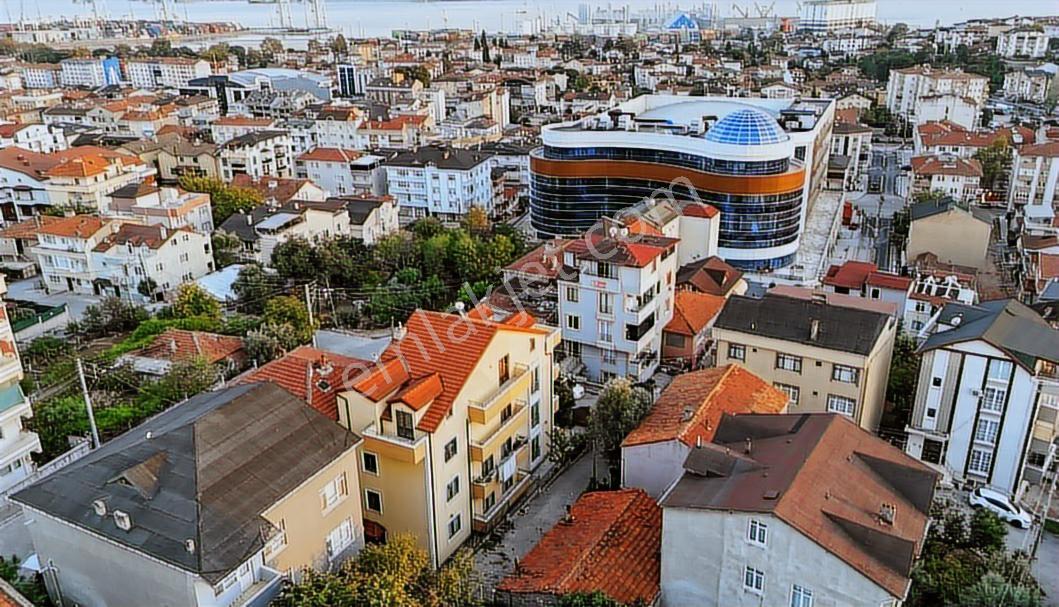 Cb-mark'tan Derince Merkez 3 Katlı 3 Daire Satılık Mustakil Bina — fotoğraf 6