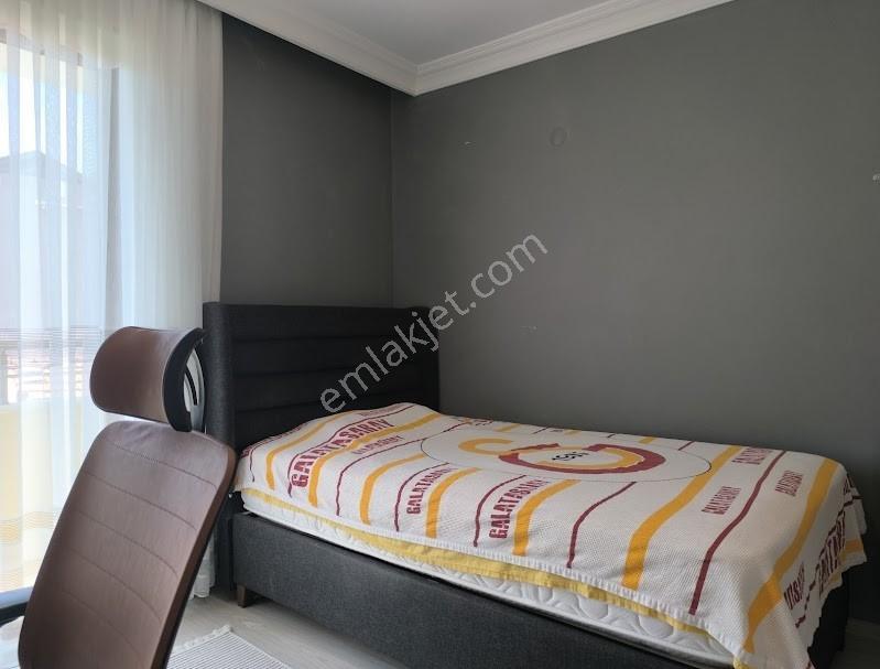 Cb-mark'tan Derince Merkez 3 Katlı 3 Daire Satılık Mustakil Bina — fotoğraf 27