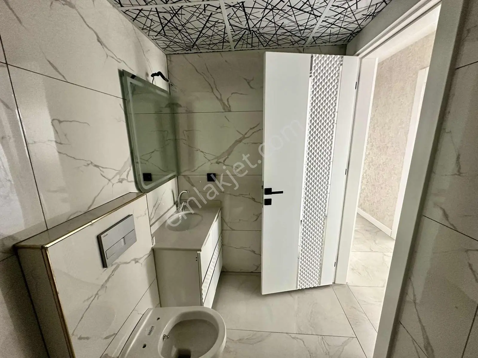 Kareden Sacırda Panoramik Şehir Mazaralı Sıfır 2+1 Daireler — fotoğraf 28
