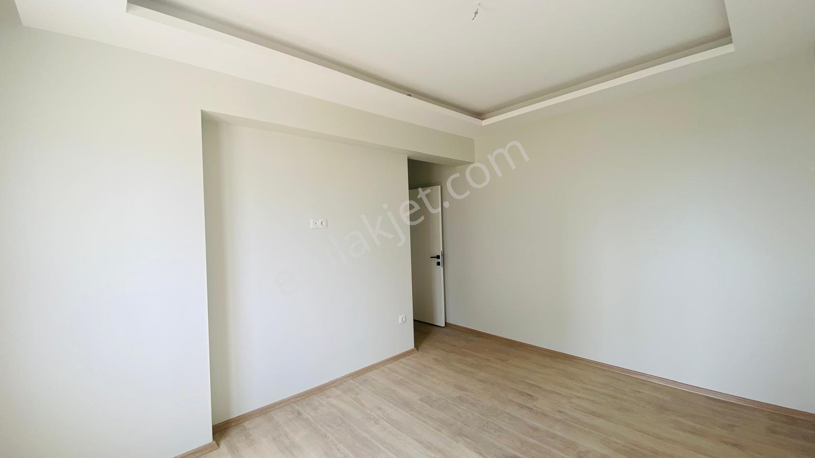 Tuzla Aydıntepe'de Satış Ofisinden Site İçi İskanı Alınmış 2+1 — fotoğraf 13