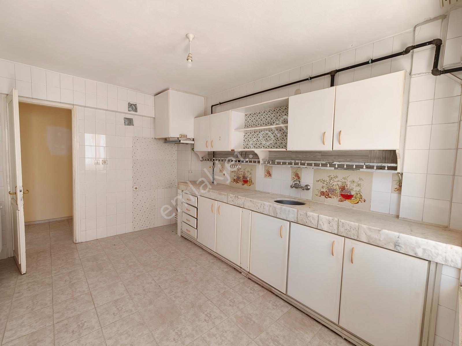 Zaferde 4+1 Satılık Daire — fotoğraf 4