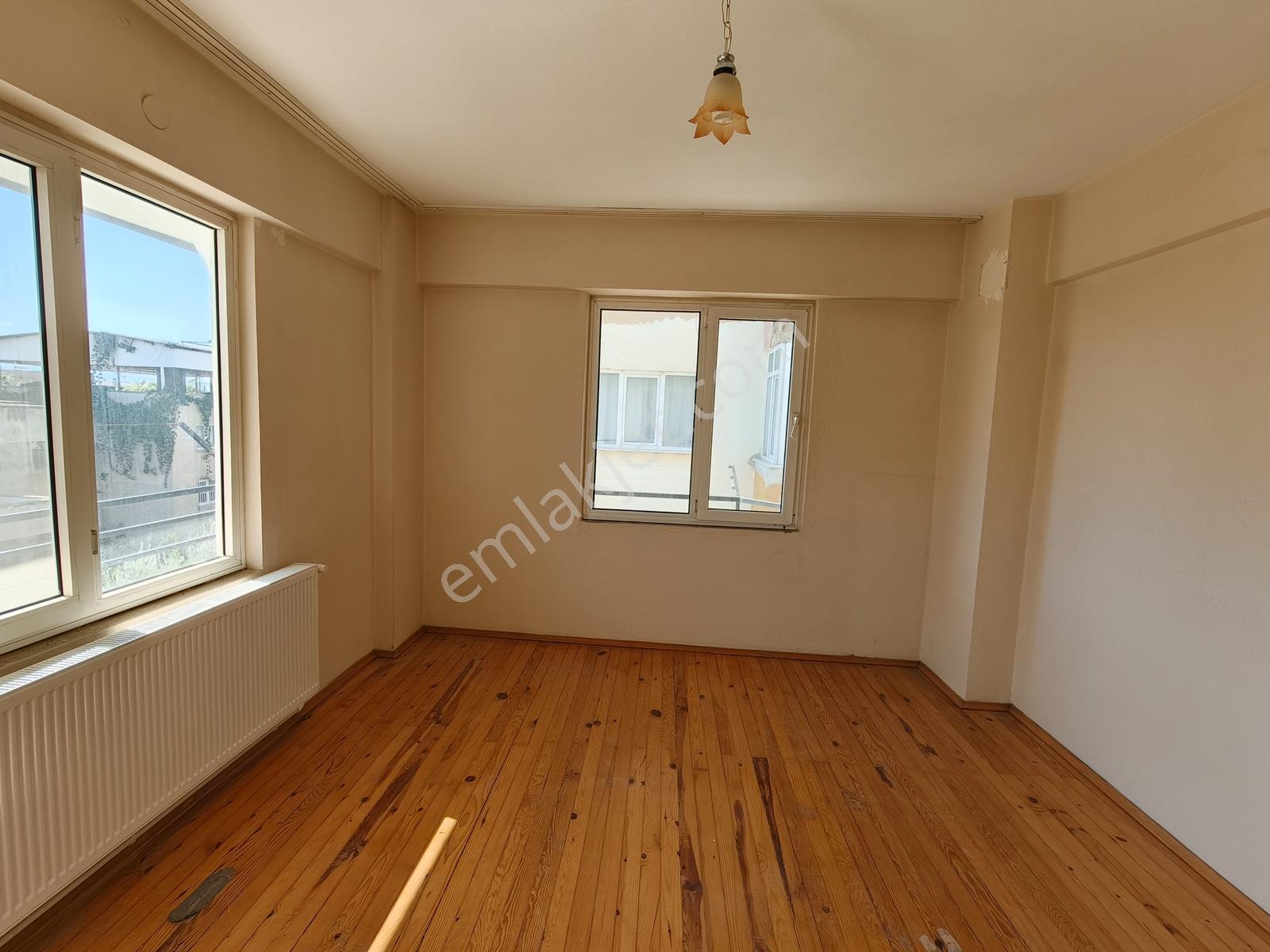 Zaferde 4+1 Satılık Daire — fotoğraf 15