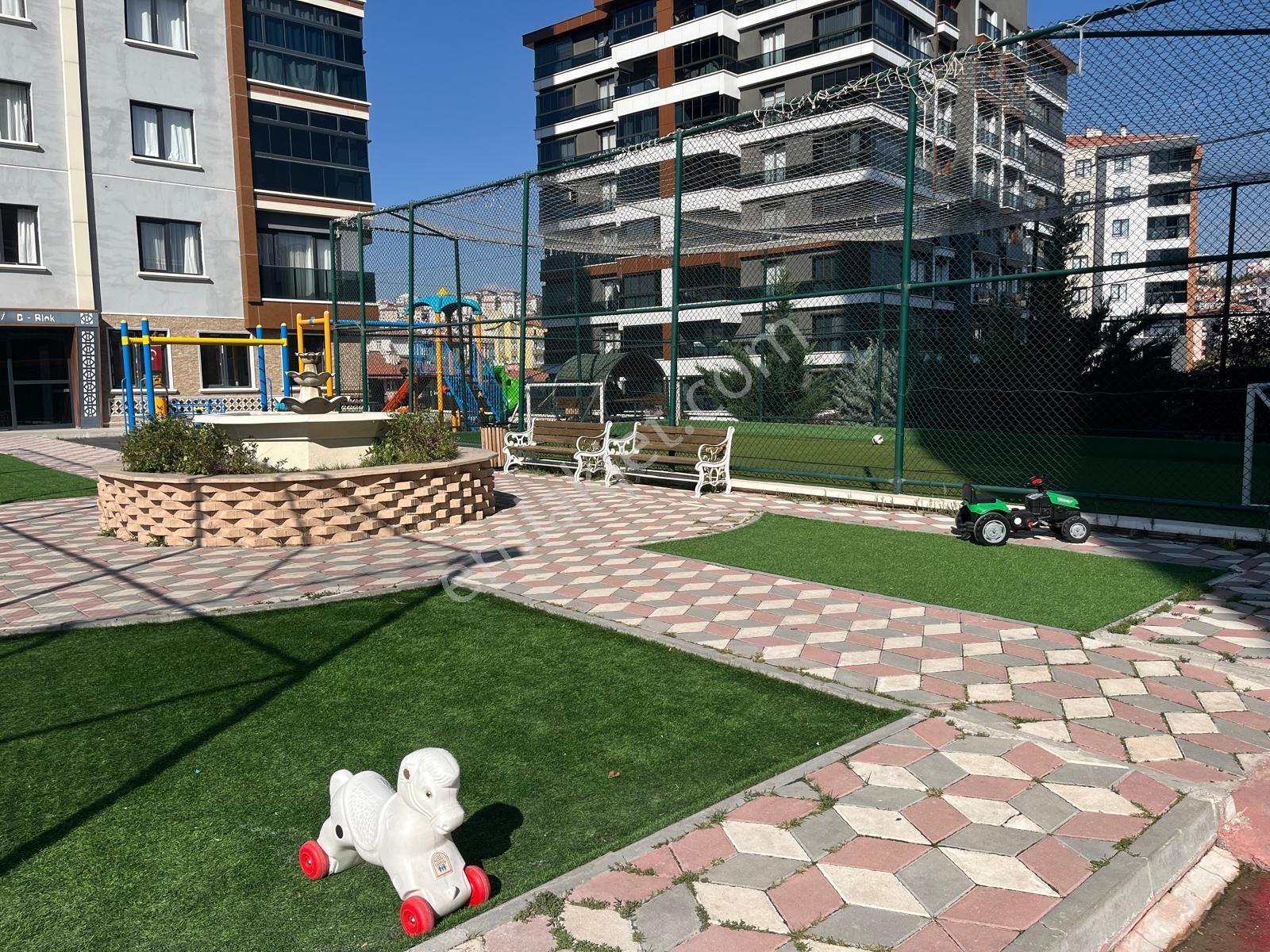 Keçiören'De Site İçerisinde Full+Full Yapılı Masrafsız Daire