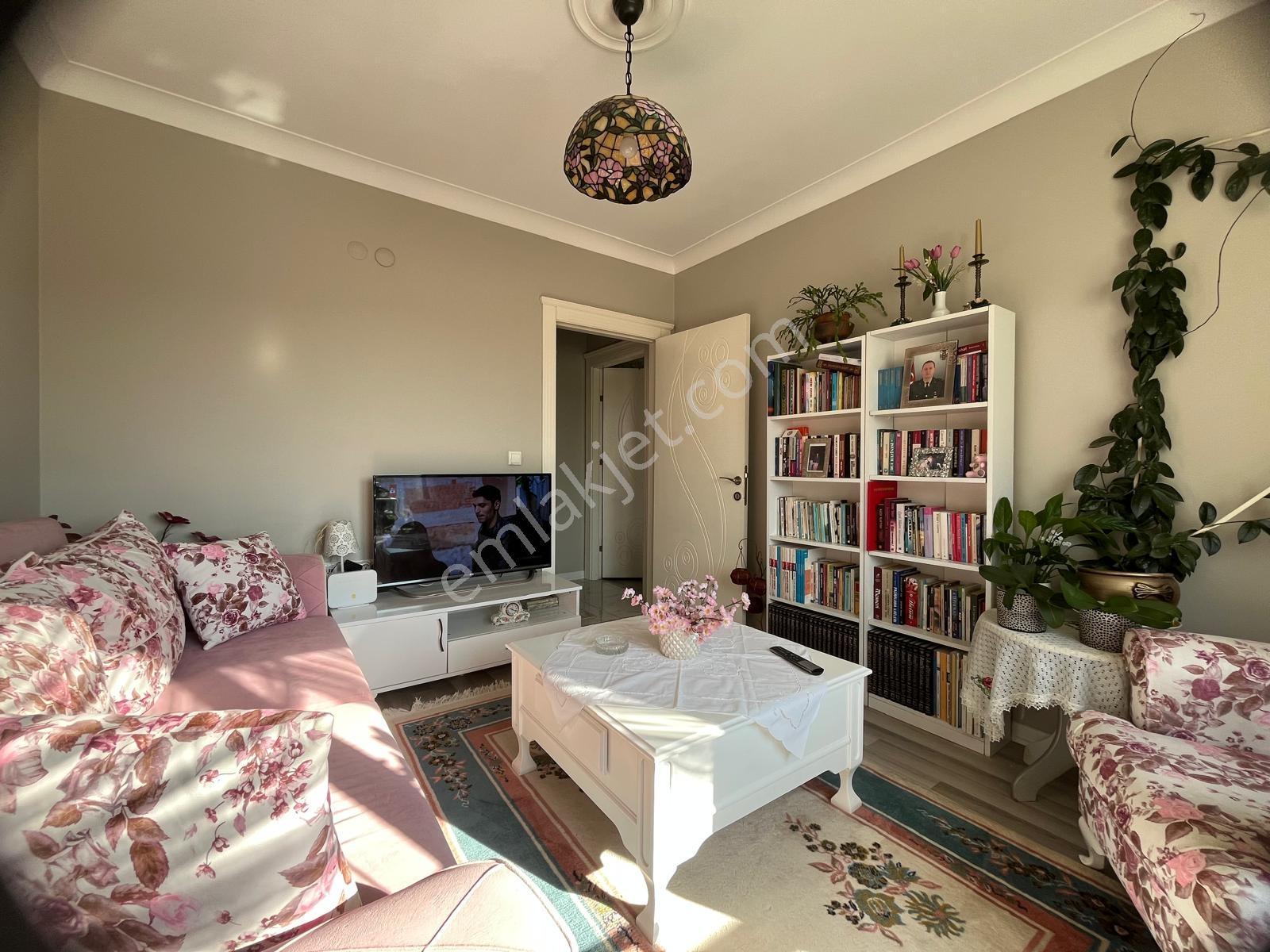 Keçiören'de Site İçerisinde Full+full Yapılı Masrafsız Daire — fotoğraf 11