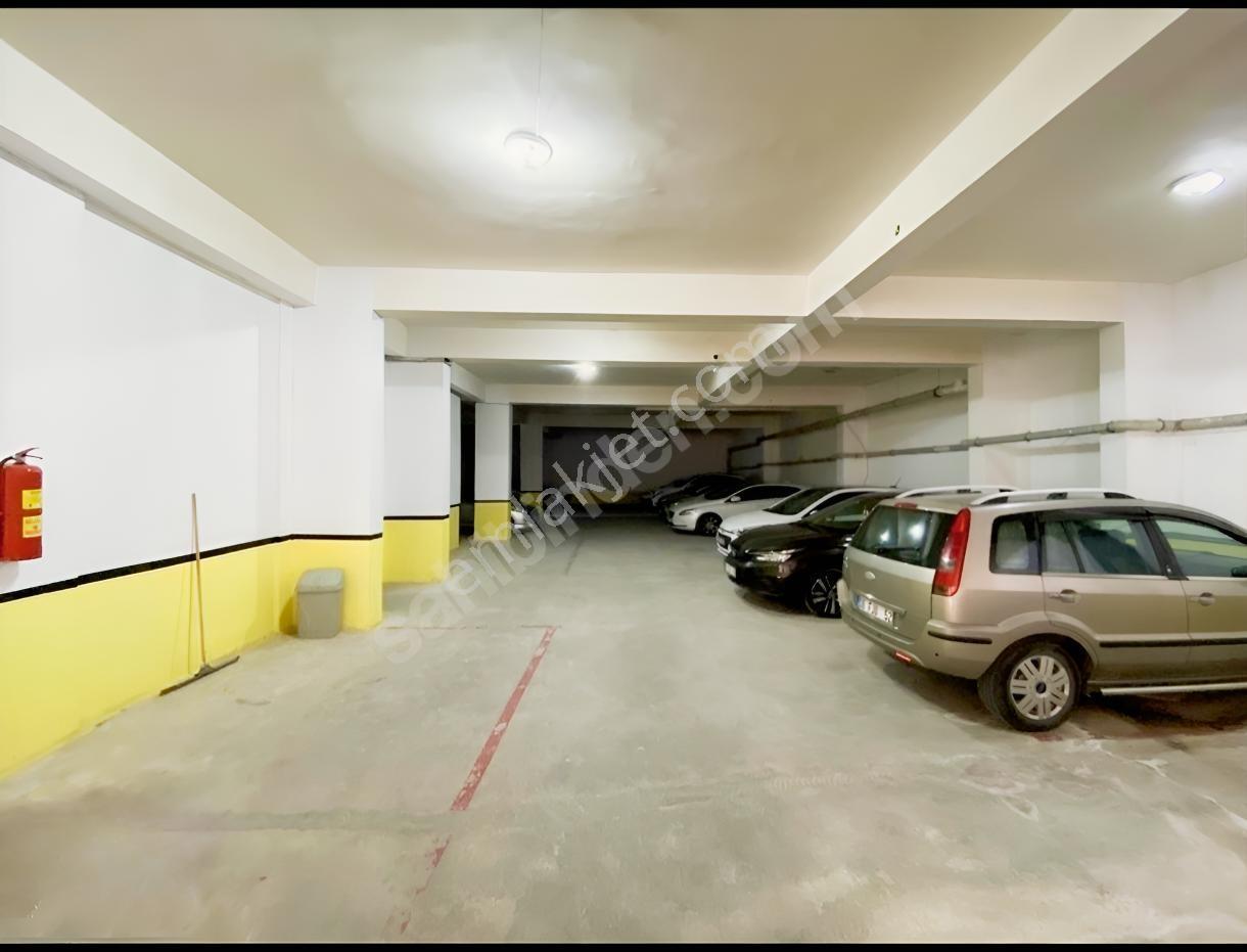 Keçiören'de Site İçerisinde Full+full Yapılı Masrafsız Daire — fotoğraf 37