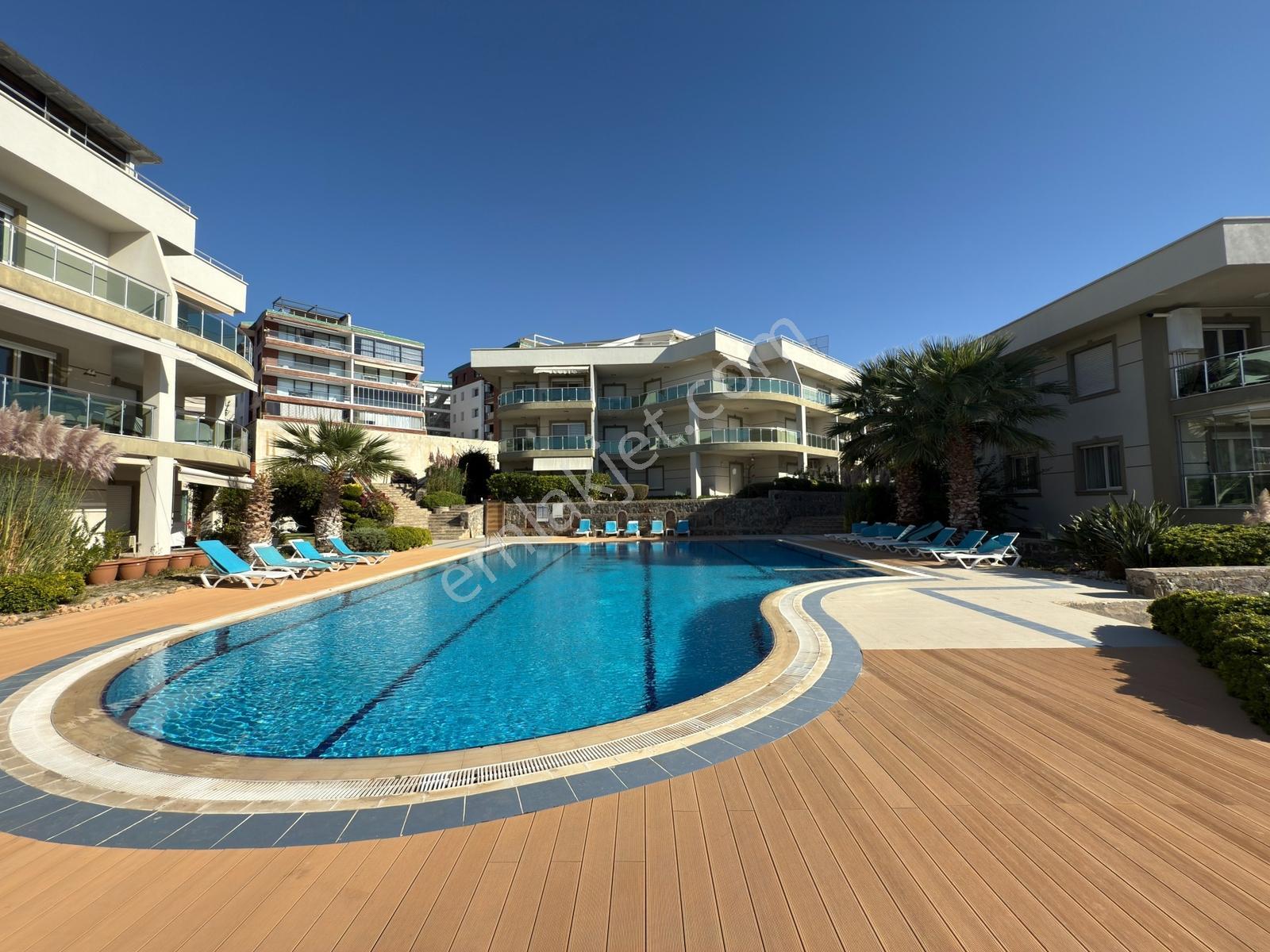 Satılık Kuşadası Lena Park Residence 1+1 Deniz Manzaralı... — fotoğraf 3