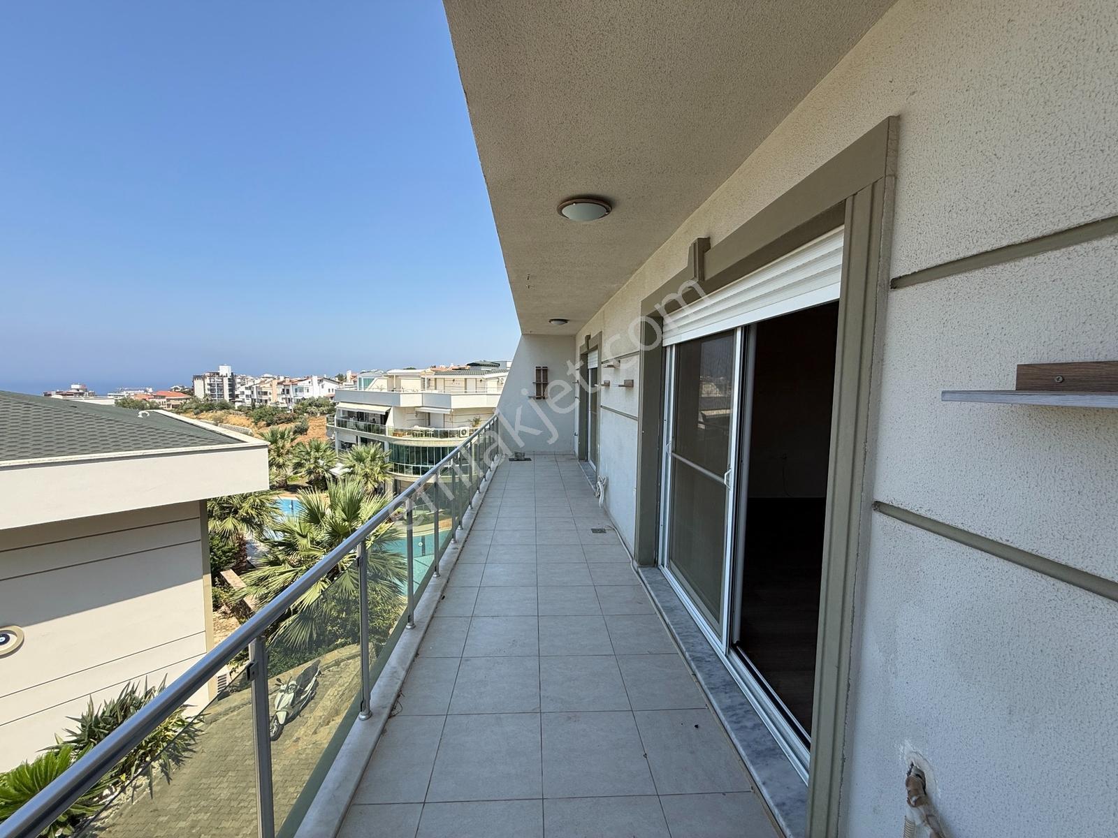 Satılık Kuşadası Lena Park Residence 1+1 Deniz Manzaralı... — fotoğraf 19