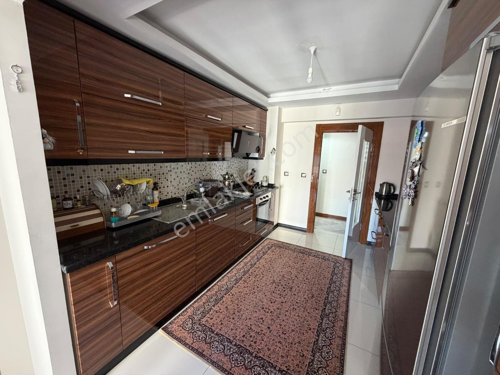 Cengizhan'da Site'de Full+full Teras Balkonlu Çift Asansör Daire — fotoğraf 19
