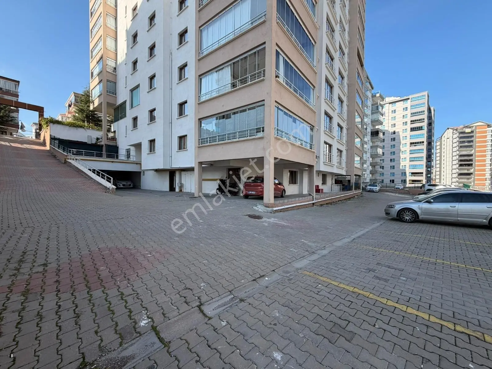 Cengizhan'da Site'de Full+full Teras Balkonlu Çift Asansör Daire — fotoğraf 32
