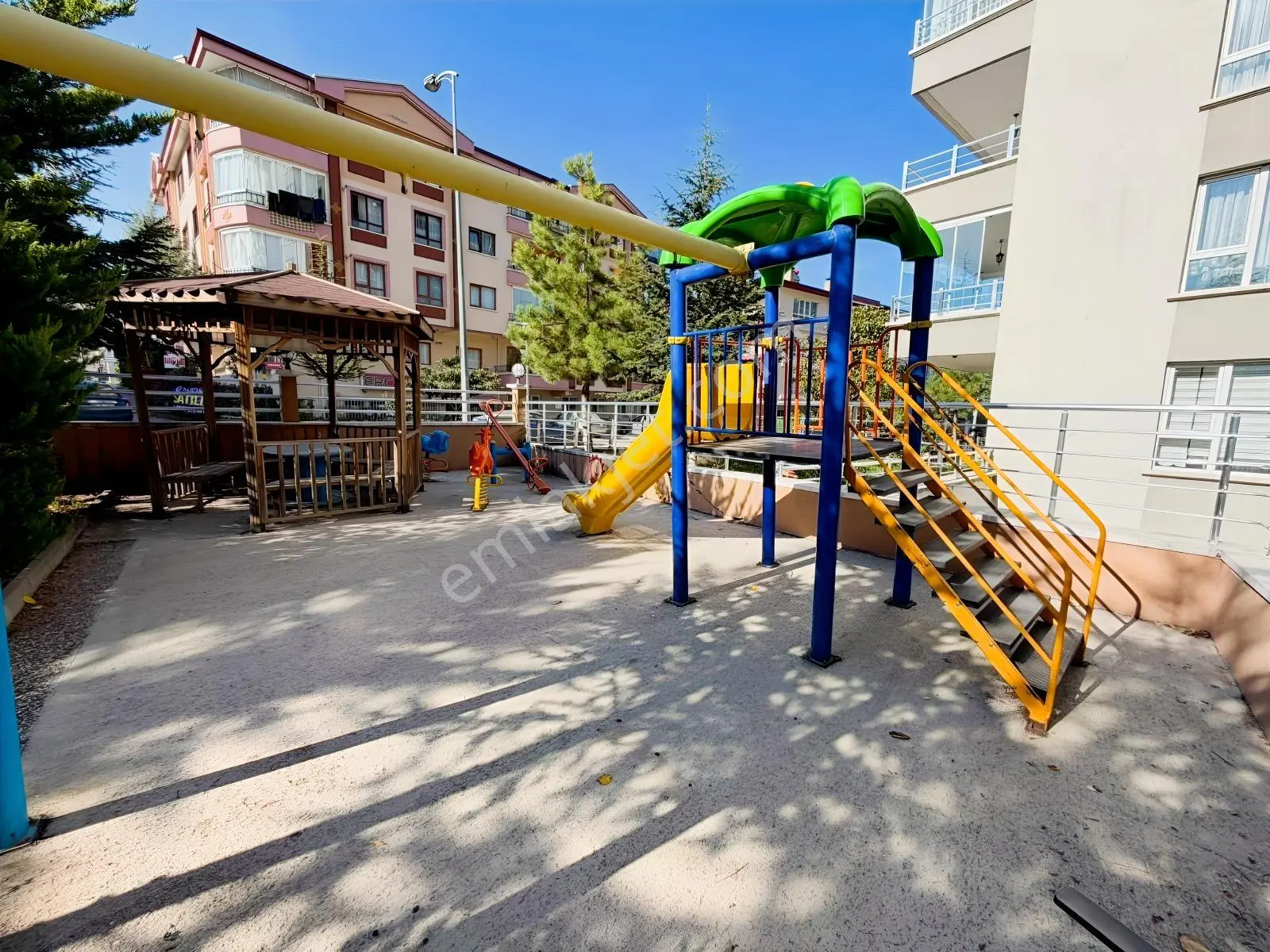Cengizhan'da Site'de Full+full Teras Balkonlu Çift Asansör Daire — fotoğraf 33