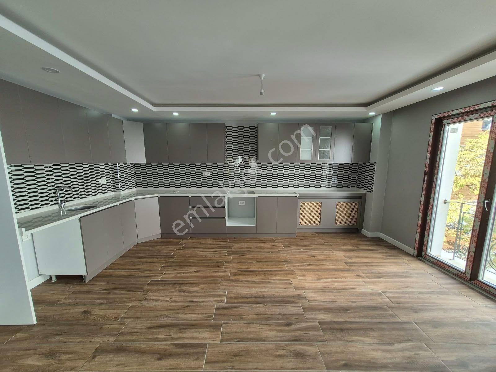 Delux'den Paşa Sahılıne Cephe Ultralux 5+1 Dublex Daire — fotoğraf 7