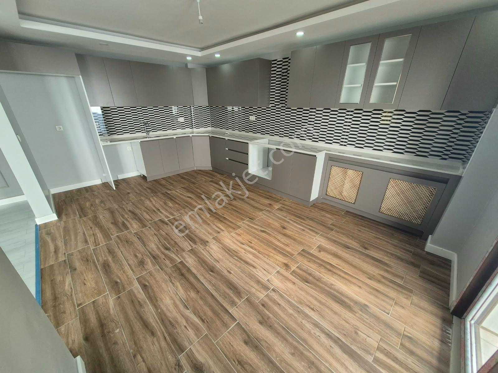 Delux'den Paşa Sahılıne Cephe Ultralux 5+1 Dublex Daire — fotoğraf 8