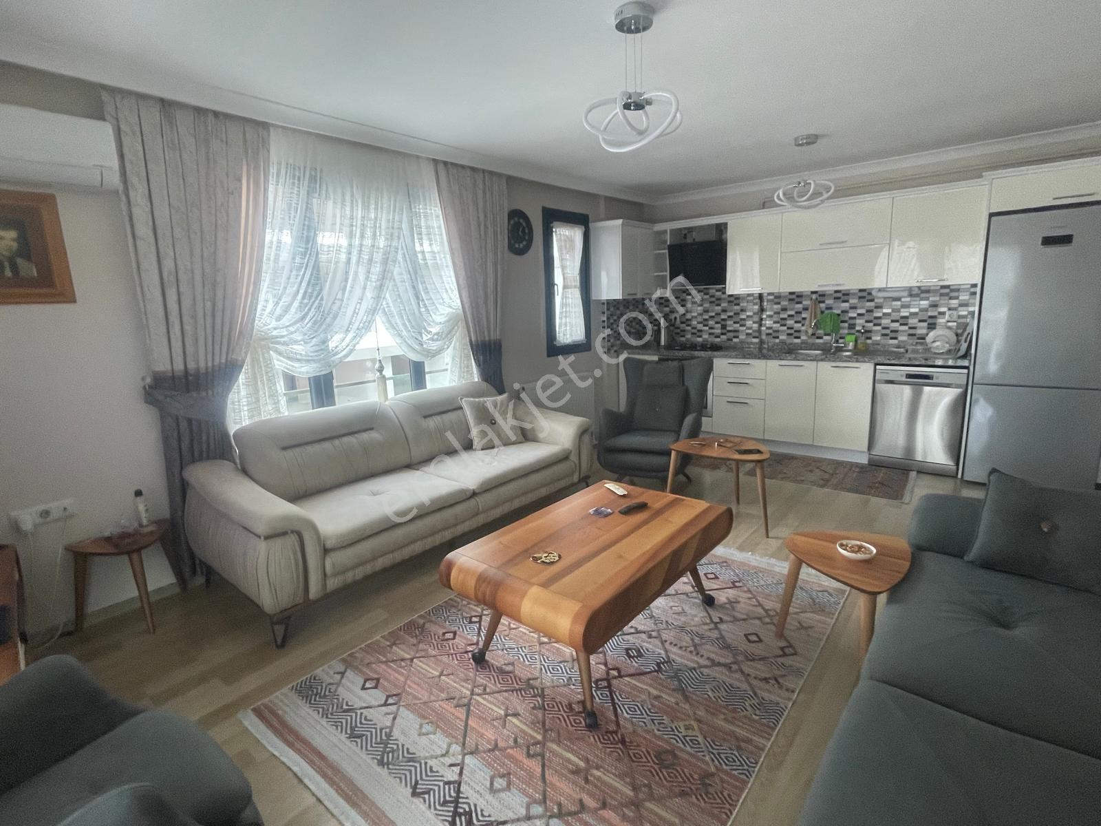 'concept Gayrimenkul' İstasyon Mahallesi Satılık 3+1 Daire — fotoğraf 3