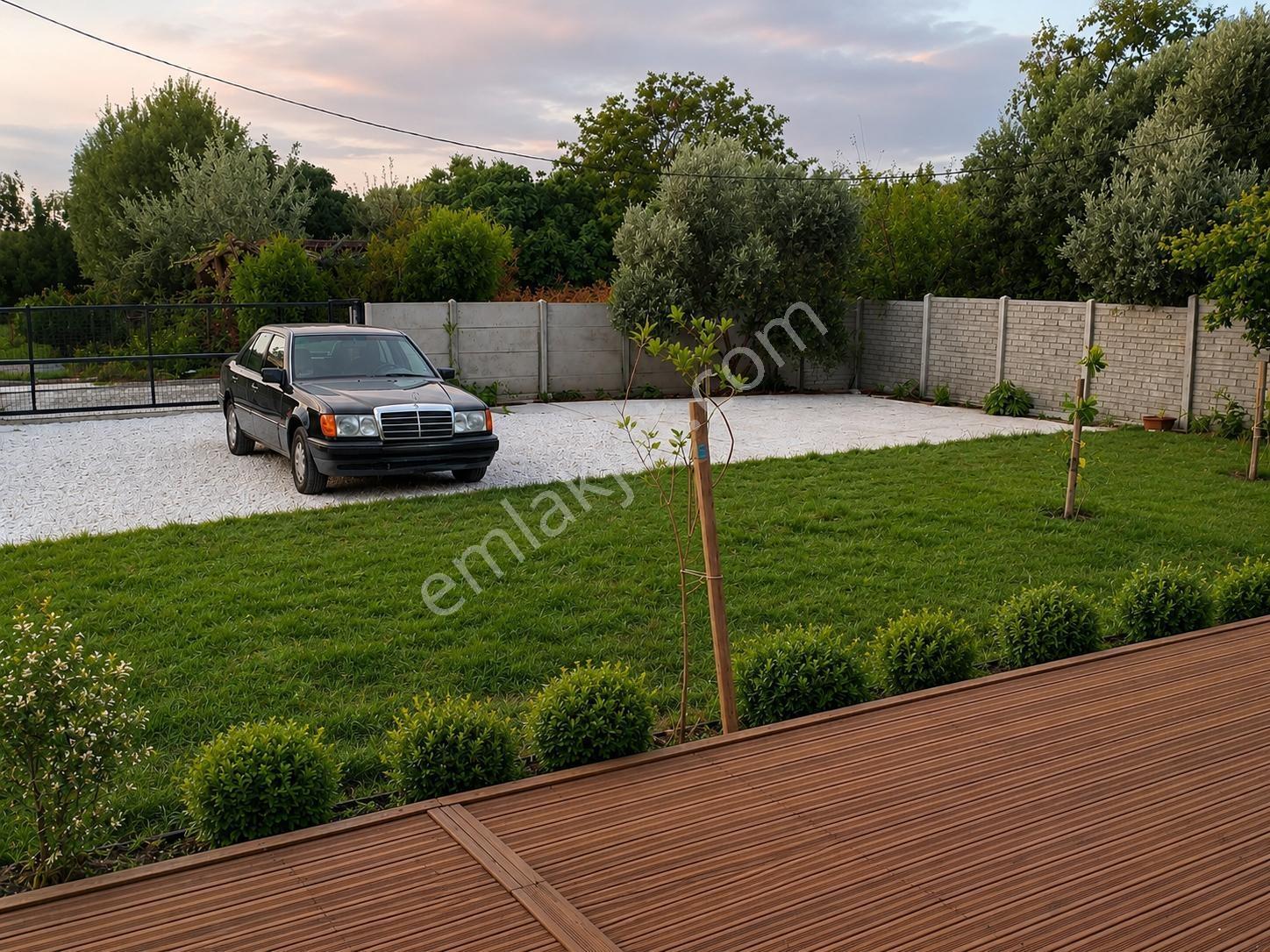 Balıkesir Gönen'de 900 M² Hisseli, Müstakil Evli Arsa — fotoğraf 4