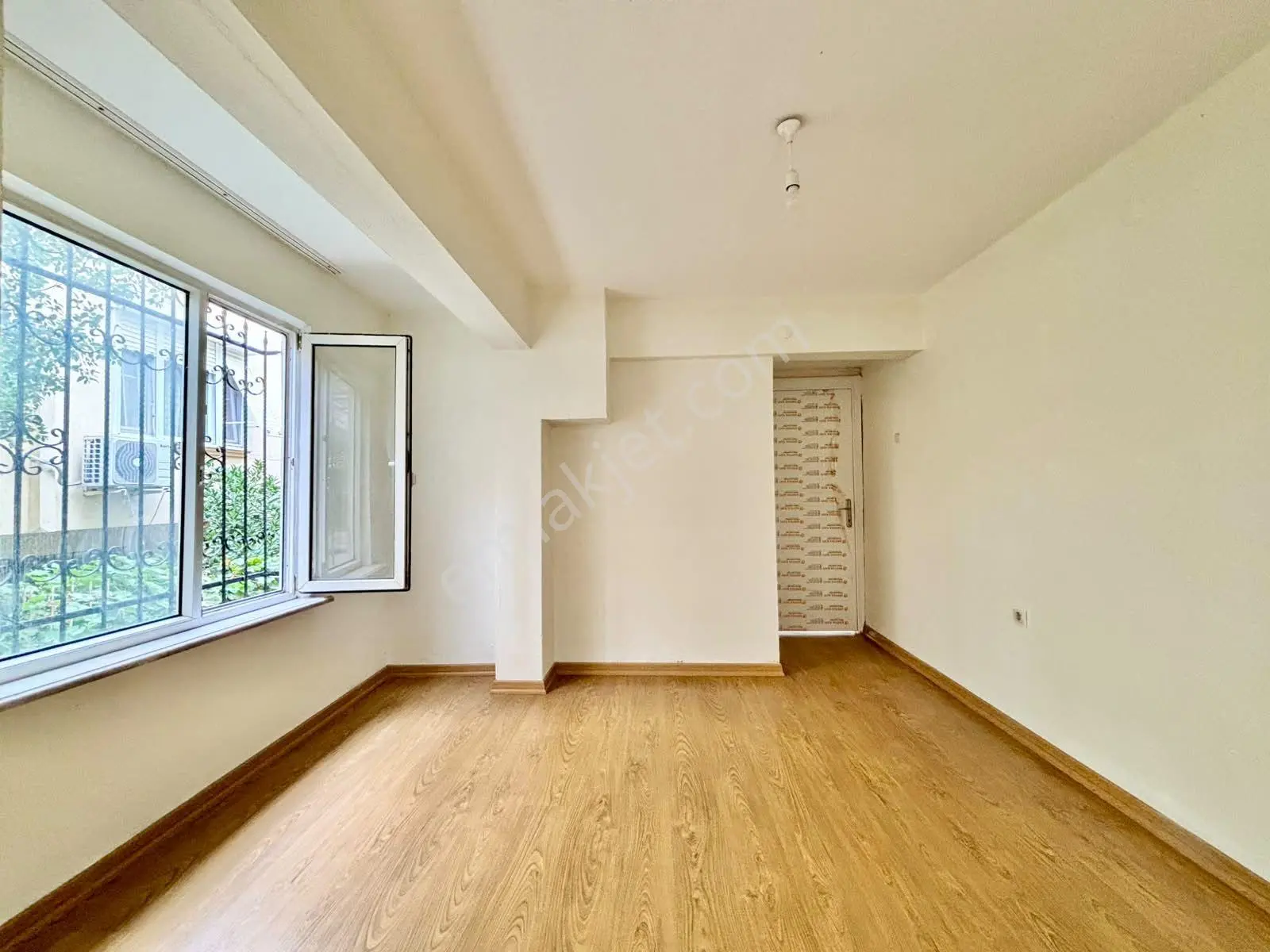 ꧁ay Emlaktan꧂ Altınkum'da Denize Sadece 50 Mt Müstakil Tadında Satılık 2+1 Teraslı Masrafsız Daire — fotoğraf 24