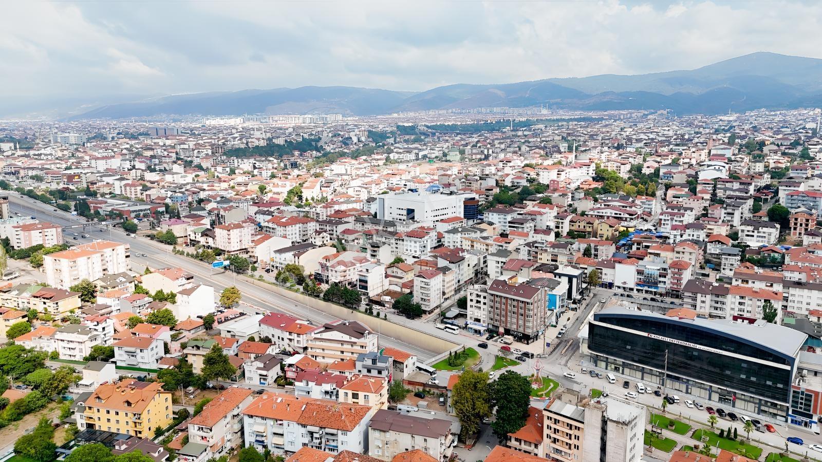 Derince Limana Çok Yakın | 215 M² | 5 Kat İmarlı | Satılık Arsa — fotoğraf 21