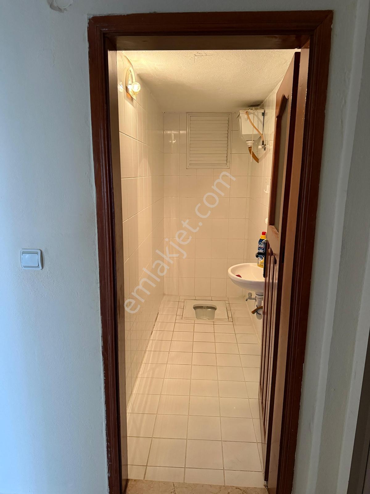 Alanyurt Esentepe Mahallesinde Site İçi Satılık 3+1 Arakat Daire — fotoğraf 15
