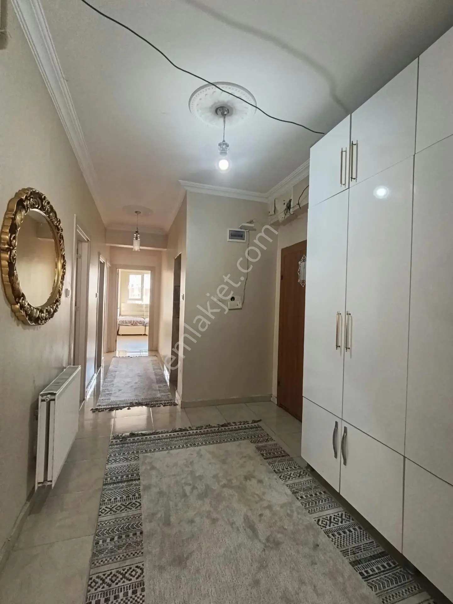 Acil Emlak Güvencesiyle Akpıyar 3+1 Daire — fotoğraf 3