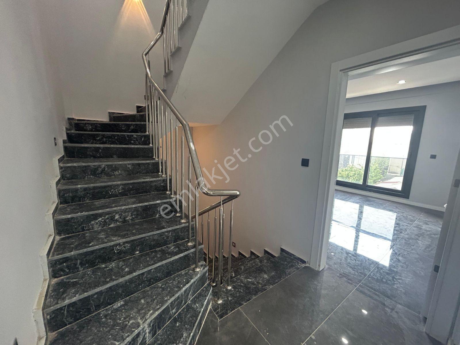 Turpa Lotus'tan Ayrancılar Merkez'de 4+1 Satılık Tripleks Villa — fotoğraf 12