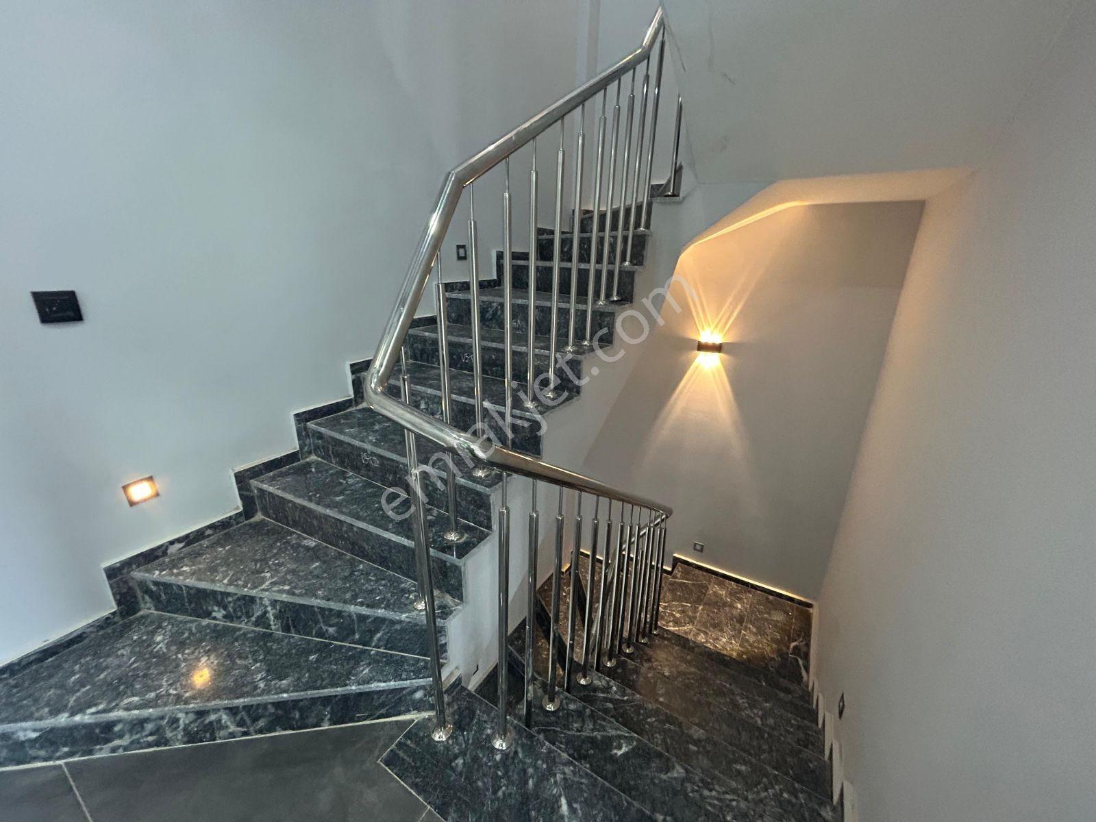 Turpa Lotus'tan Ayrancılar Merkez'de 4+1 Satılık Tripleks Villa — fotoğraf 13