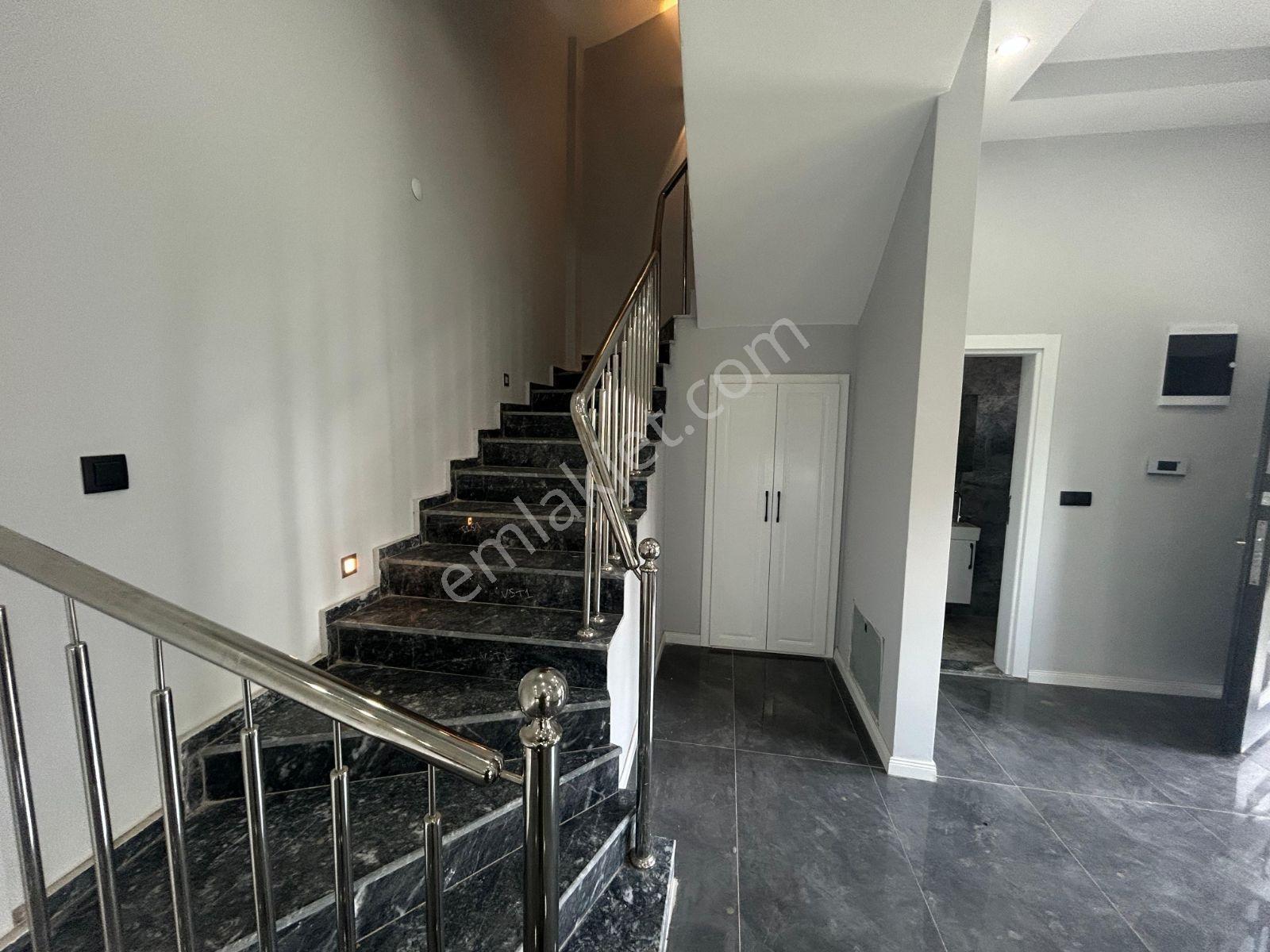 Turpa Lotus'tan Ayrancılar Merkez'de 4+1 Satılık Tripleks Villa — fotoğraf 16
