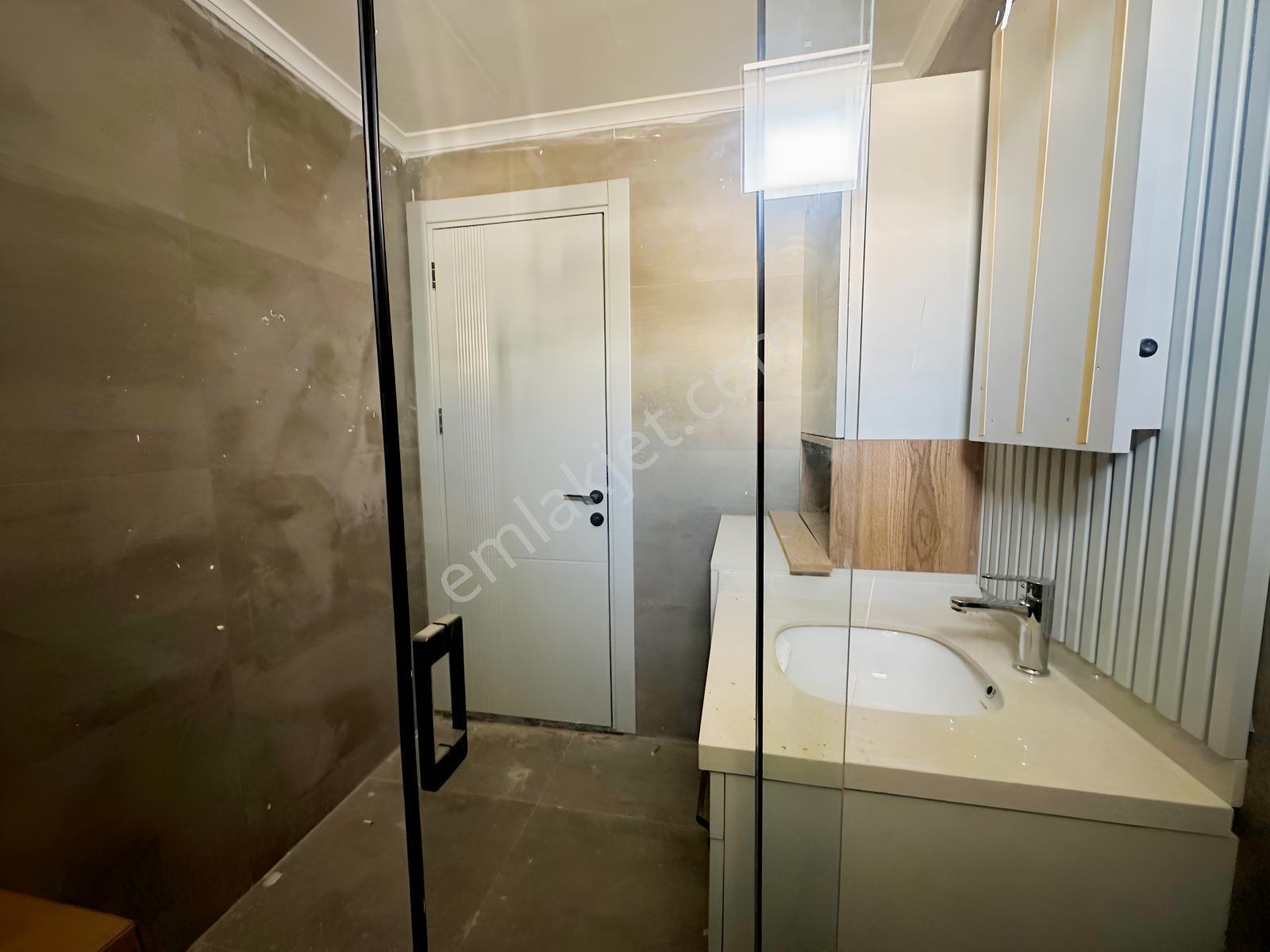 Paşaalanı Mahallesi Ana Cadde Üzerinde Lüks 1+1 Satılık Daire — fotoğraf 19