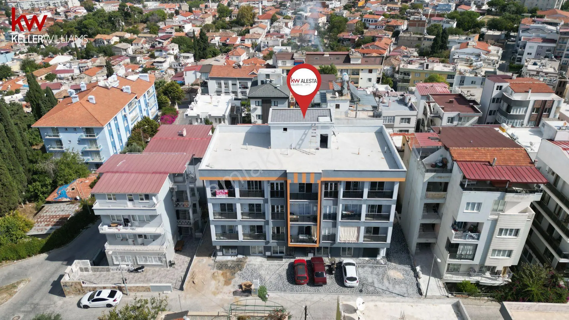 Kuşadası Şehir Merkezinde Deniz Manzaralı 2+1 Daire — fotoğraf 3