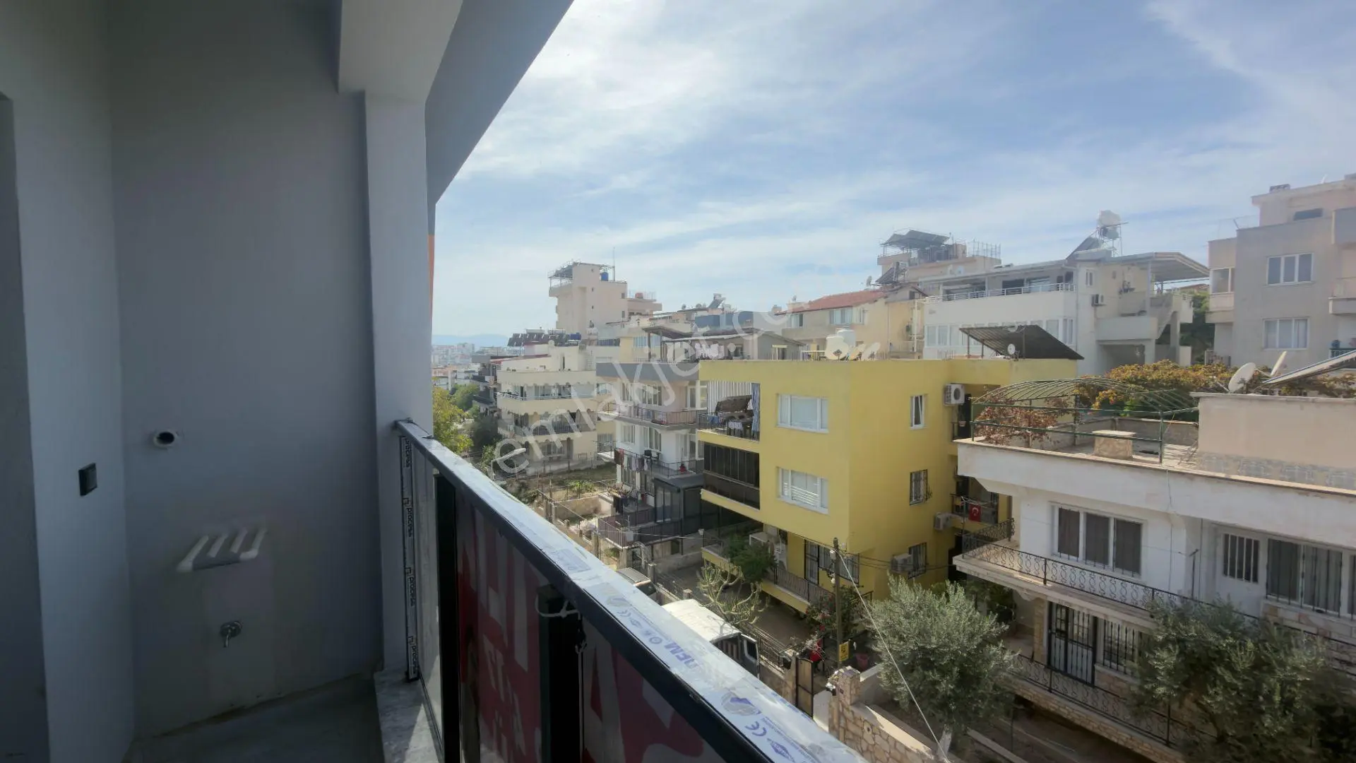 Kuşadası Şehir Merkezinde Deniz Manzaralı 2+1 Daire — fotoğraf 21