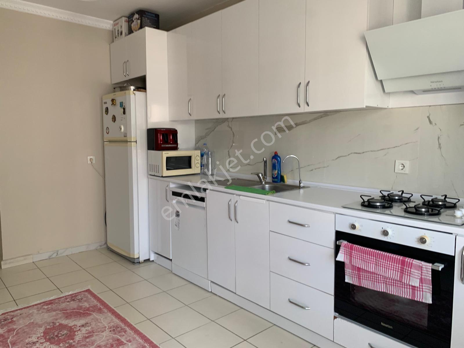 Beylikdüzü Yeşil Vadi Konutlar Satılık 3+1 Ebeveyn Banyolu Daire — fotoğraf 9