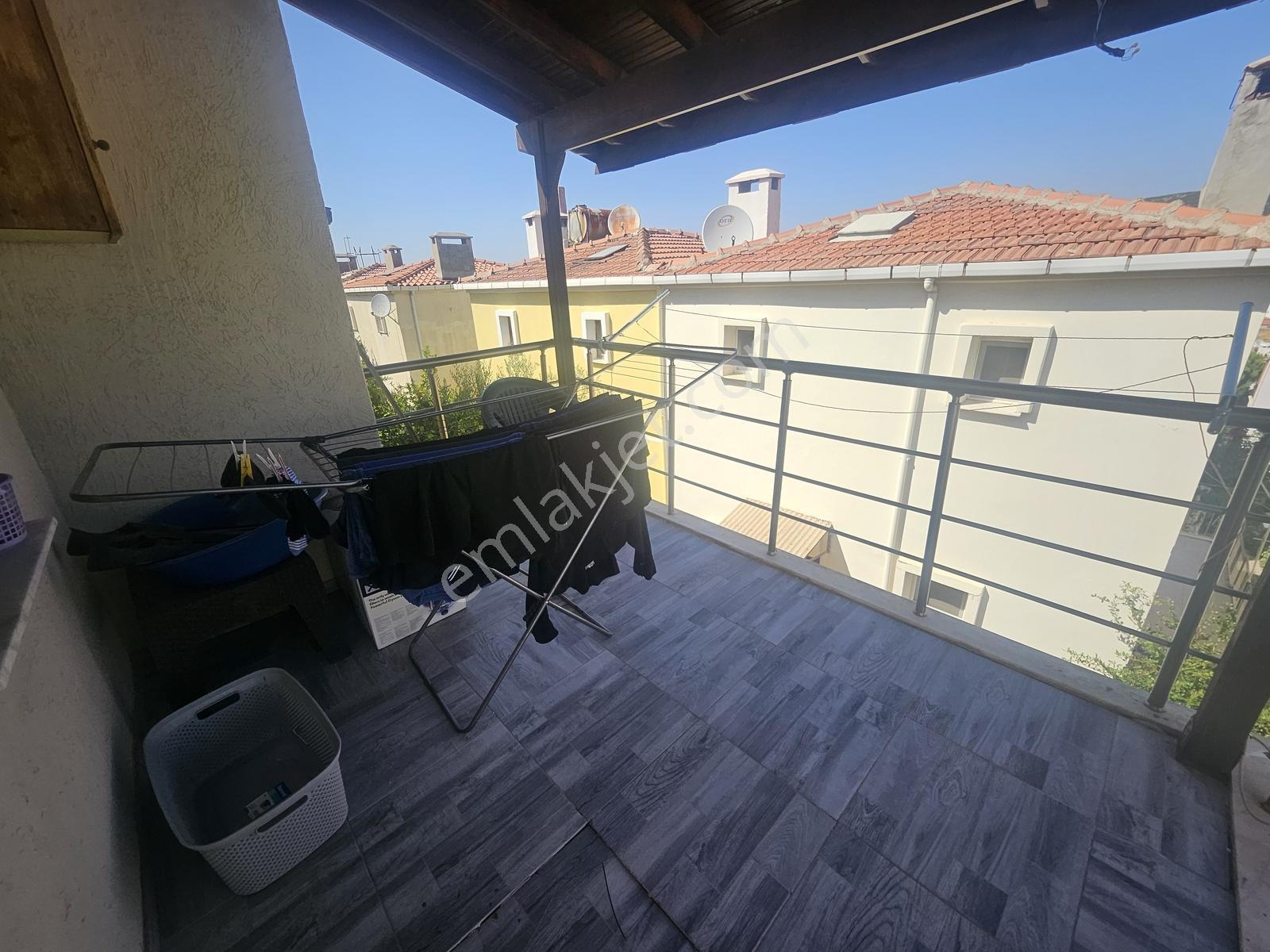 Eskı Foça Büyük Deniz Sitesinde 2+1 Bahçe Dubleksi Villa — fotoğraf 28