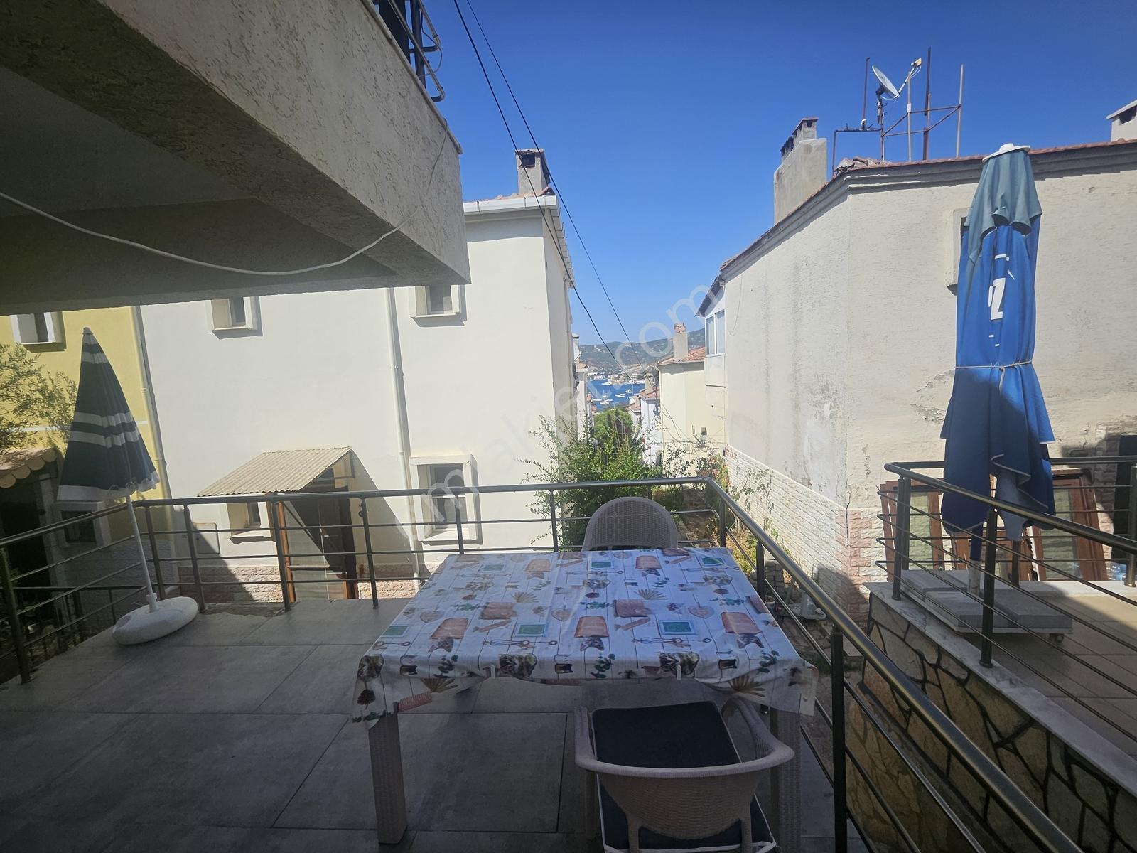Eskı Foça Büyük Deniz Sitesinde 2+1 Bahçe Dubleksi Villa — fotoğraf 29