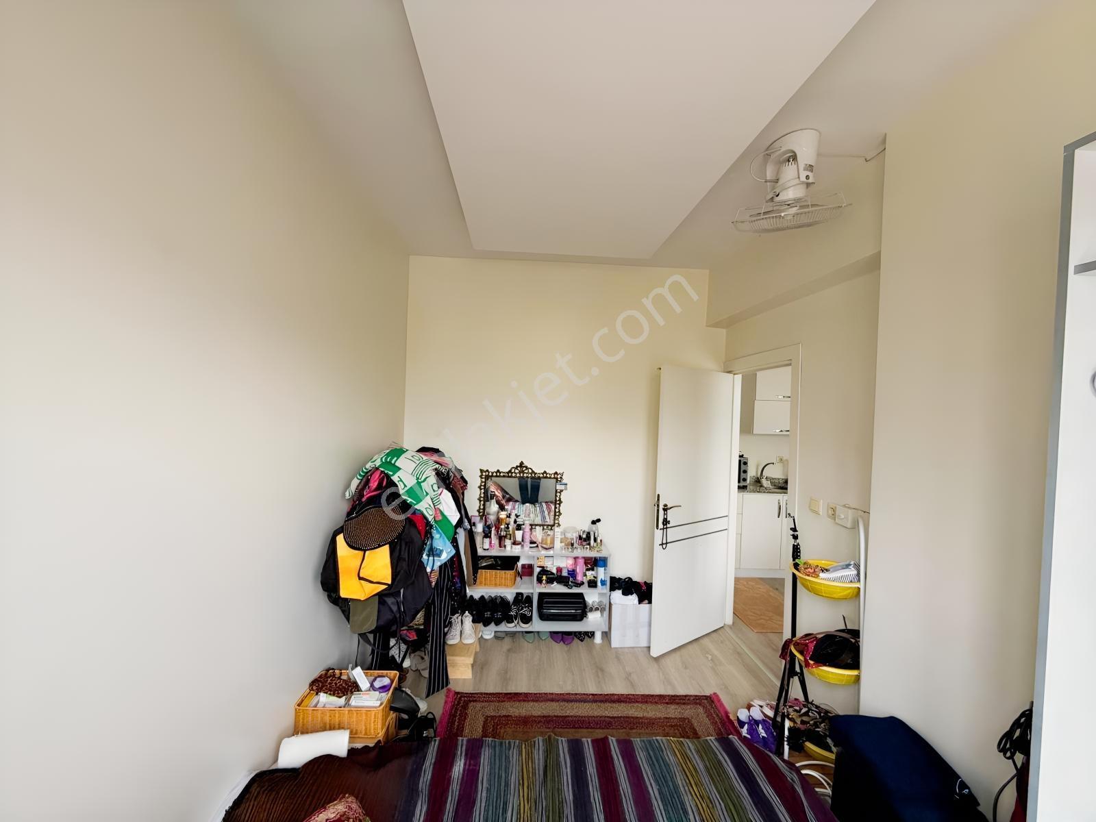 Germenicia'dan Satılık Millieğitim Caddesinde 1+1 — fotoğraf 8
