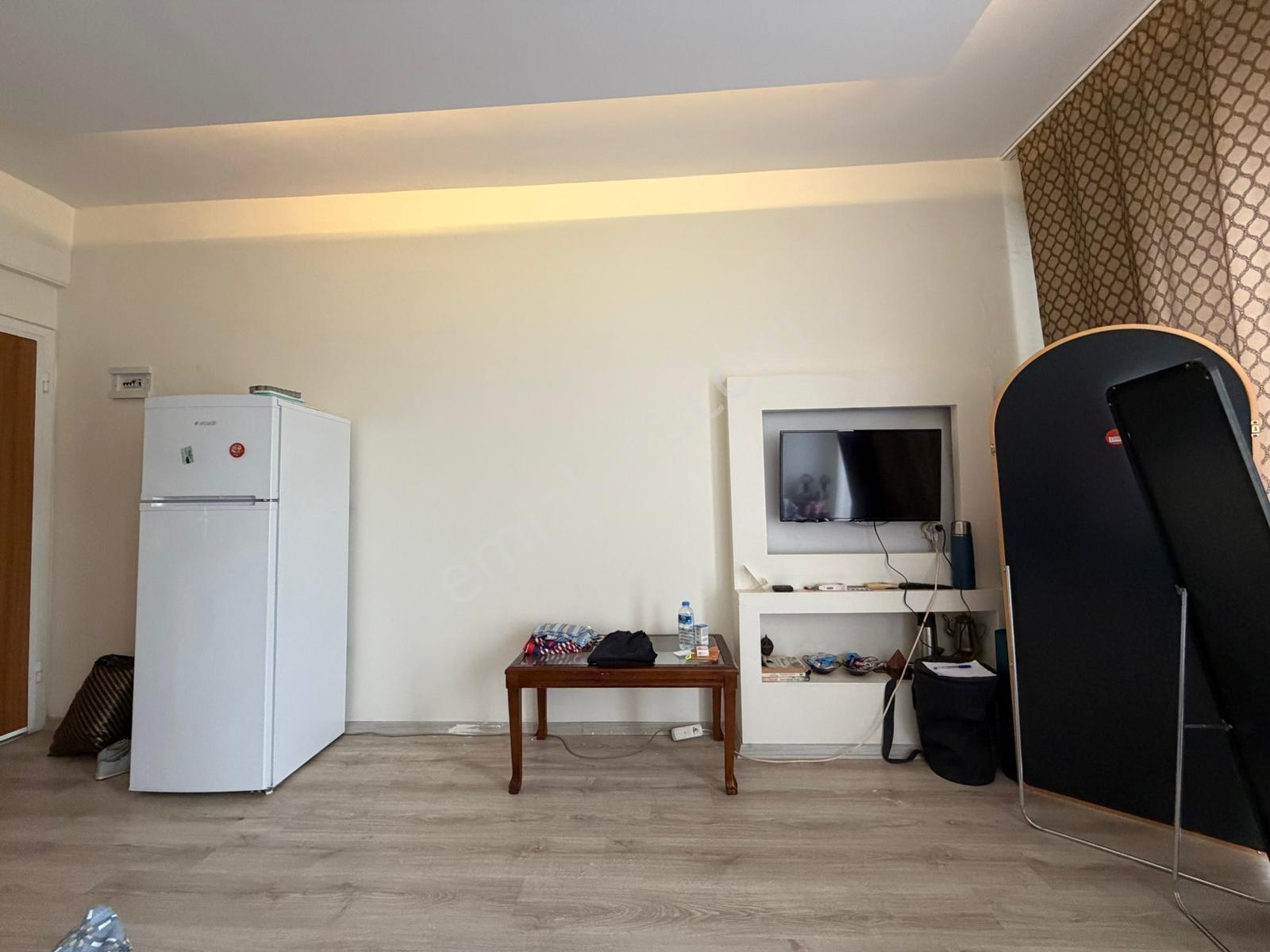 Germenicia'dan Satılık Millieğitim Caddesinde 1+1 — fotoğraf 9